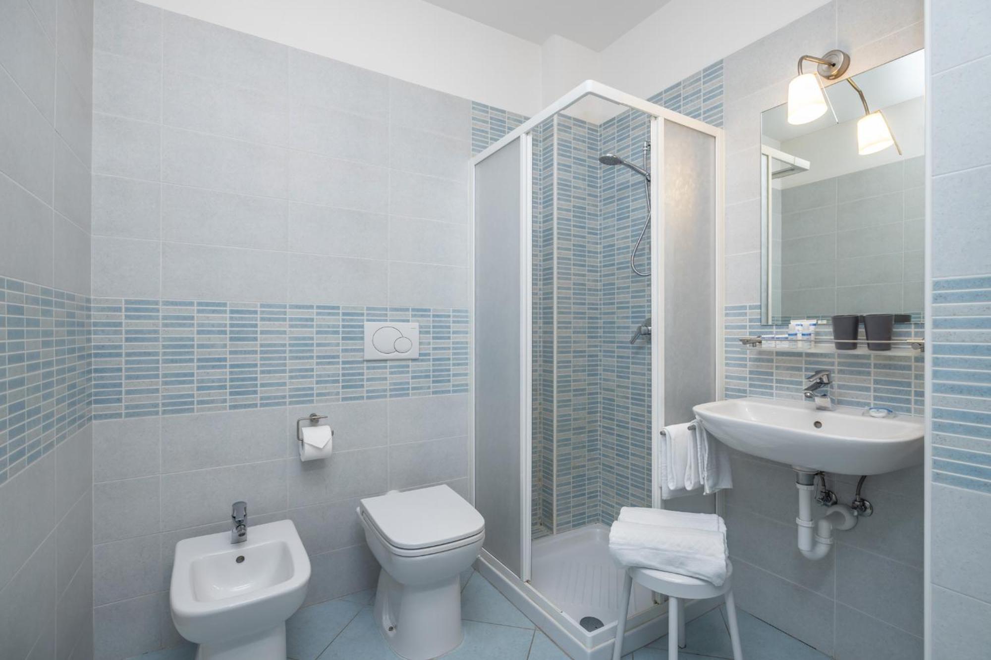 Garden House - Hotel Sport Levico Terme Phòng bức ảnh